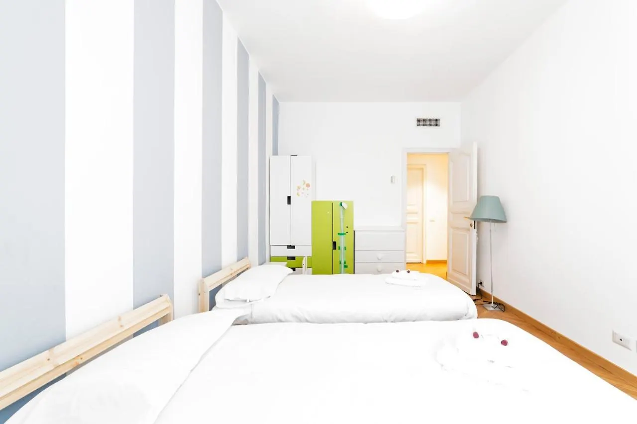 Apartment Loreto Elegant Flat Milan Italy