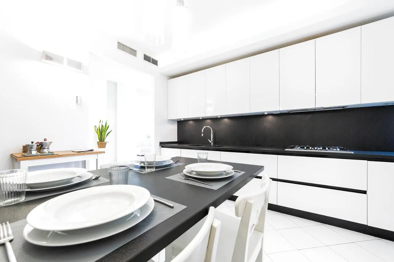 Loreto Elegant Flat Milan Apartment